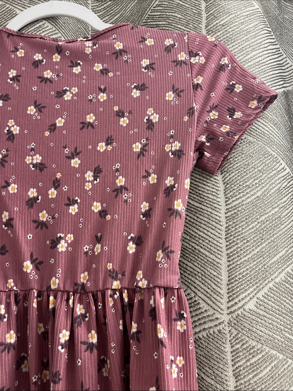 shosho Mauve Floral Short-Sleeve Tiered Dress - Picture 4 of 4